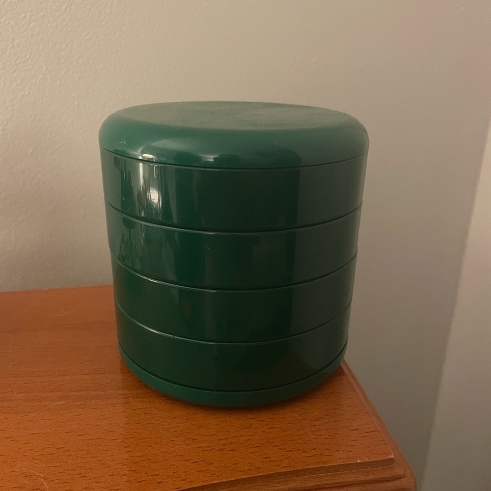 Interdesign swivel storage